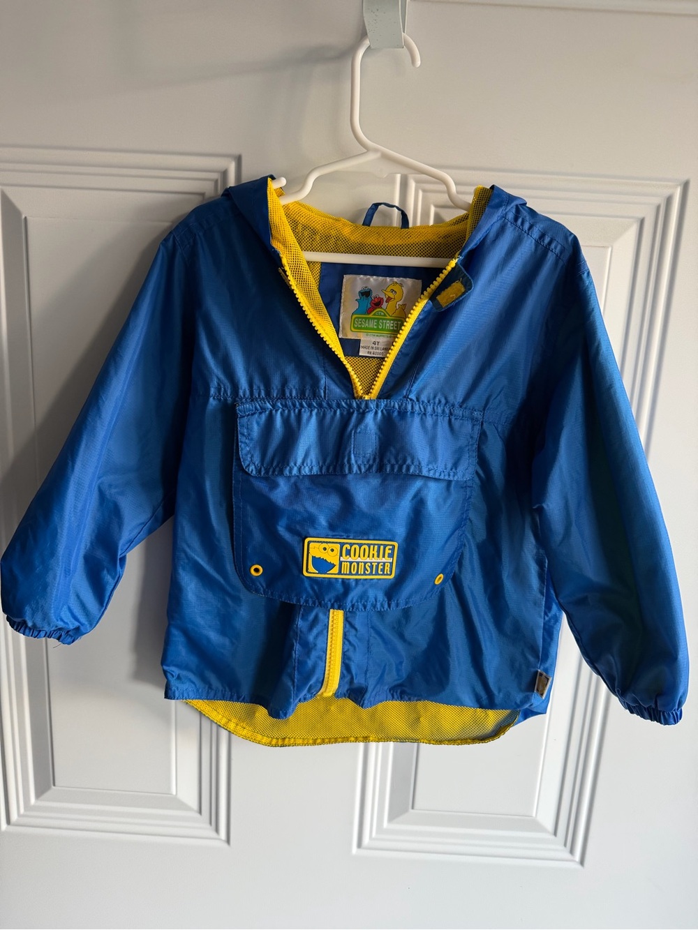Vintage Sesame Street Cookie Monster wind breaker size 4T
